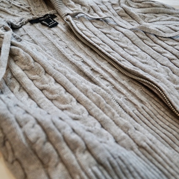 Forever 21 Light Gray Knit Set 2 PC - Picture 3 of 5